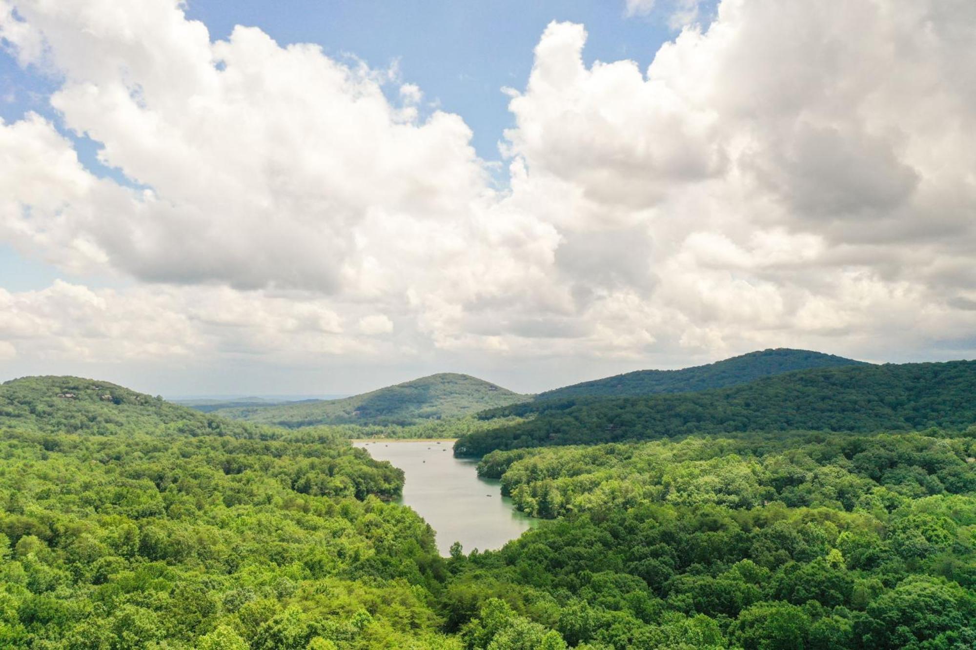 Falken Haus - Relax In Seclusion With Panoramic Lake Views 贾斯珀 外观 照片