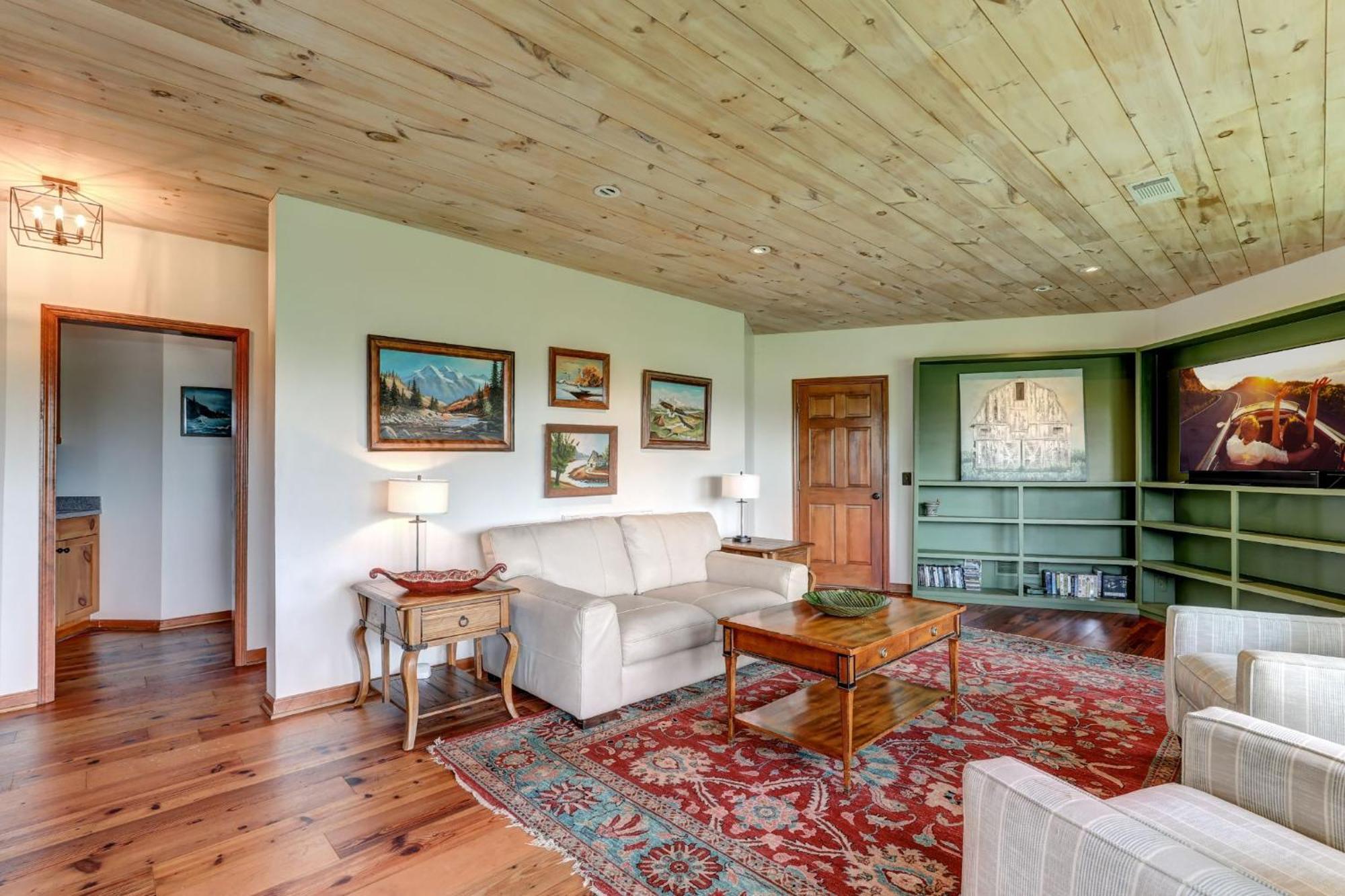 Falken Haus - Relax In Seclusion With Panoramic Lake Views 贾斯珀 外观 照片
