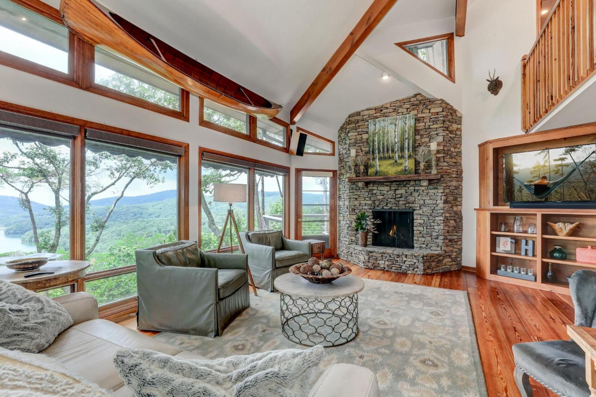 Falken Haus - Relax In Seclusion With Panoramic Lake Views 贾斯珀 外观 照片